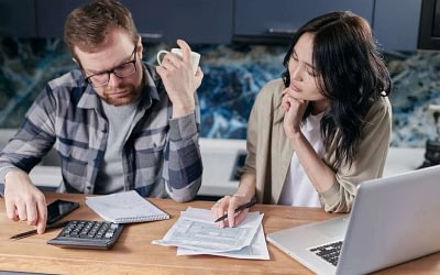 Toxic Family: When Money Becomes the Weapon